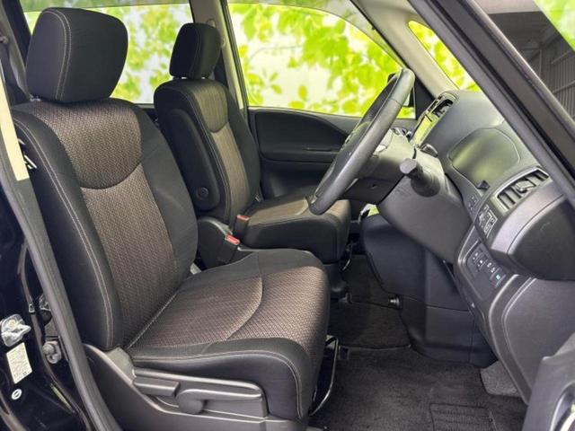 セレナ ハイウェイスターHVアドバンスドセーフティパッケ 保証書/純正 8インチ メモリーナビ/フリップダウンモニター 純正 11インチ/エマージェンシーブレーキ/両側電動スライドドア/アラウンドビューモニター/車線逸脱防止支援システム 衝突被害軽減システム(4枚目)