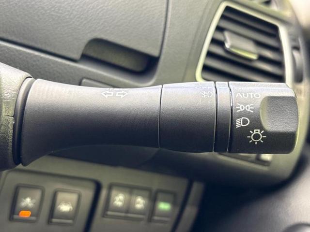 セレナ ハイウェイスターHVアドバンスドセーフティパッケ 保証書/純正 8インチ メモリーナビ/フリップダウンモニター 純正 11インチ/エマージェンシーブレーキ/両側電動スライドドア/アラウンドビューモニター/車線逸脱防止支援システム 衝突被害軽減システム(17枚目)