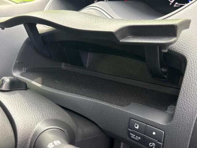 セレナ ハイウェイスターHVアドバンスドセーフティパッケ 保証書/純正 8インチ メモリーナビ/フリップダウンモニター 純正 11インチ/エマージェンシーブレーキ/両側電動スライドドア/アラウンドビューモニター/車線逸脱防止支援システム 衝突被害軽減システム(27枚目)