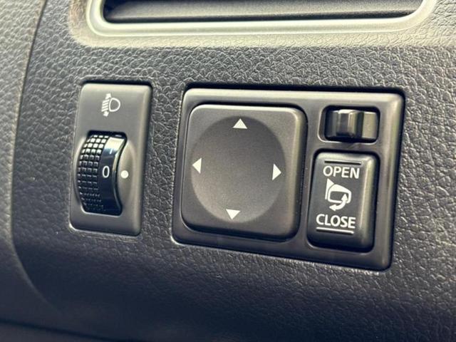 セレナ ハイウェイスターHVアドバンスドセーフティパッケ 保証書/純正 8インチ メモリーナビ/フリップダウンモニター 純正 11インチ/エマージェンシーブレーキ/両側電動スライドドア/アラウンドビューモニター/車線逸脱防止支援システム 衝突被害軽減システム(32枚目)