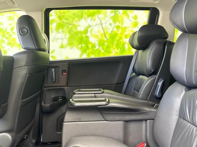 オデッセイハイブリッド eHEVアブソルート・EX 純正 11インチ メモリーナビ/フリップダウンモニター 純正 15.6インチ/ホンダセンシング/両側電動スライドドア/シートヒーター/マルチビューカメラシステム/車線逸脱防止支援システム 革シート(23枚目)