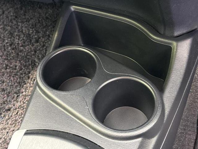 アクア Ｓ　新品タイヤ／純正　ＳＤナビ／ヘッドランプ　ＬＥＤ／Ｂｌｕｅｔｏｏｔｈ接続／ＥＴＣ／ＥＢＤ付ＡＢＳ／横滑り防止装置／アイドリングストップ／バックモニター／ワンセグＴＶ／ＤＶＤ／エアバッグ　運転席（43枚目）