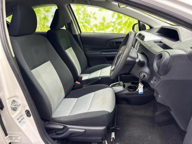 アクア Ｓ　新品タイヤ／保証書／純正　ＳＤナビ／ヘッドランプ　ＨＩＤ／Ｂｌｕｅｔｏｏｔｈ接続／ＥＢＤ付ＡＢＳ／横滑り防止装置／アイドリングストップ／ワンセグＴＶ／エアバッグ　運転席／エアバッグ　助手席（4枚目）