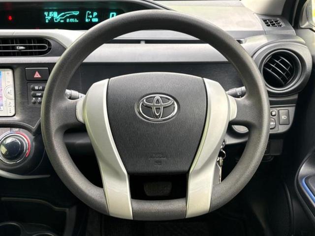 アクア Ｓ　新品タイヤ／保証書／純正　ＳＤナビ／ヘッドランプ　ＨＩＤ／Ｂｌｕｅｔｏｏｔｈ接続／ＥＢＤ付ＡＢＳ／横滑り防止装置／アイドリングストップ／ワンセグＴＶ／エアバッグ　運転席／エアバッグ　助手席（13枚目）