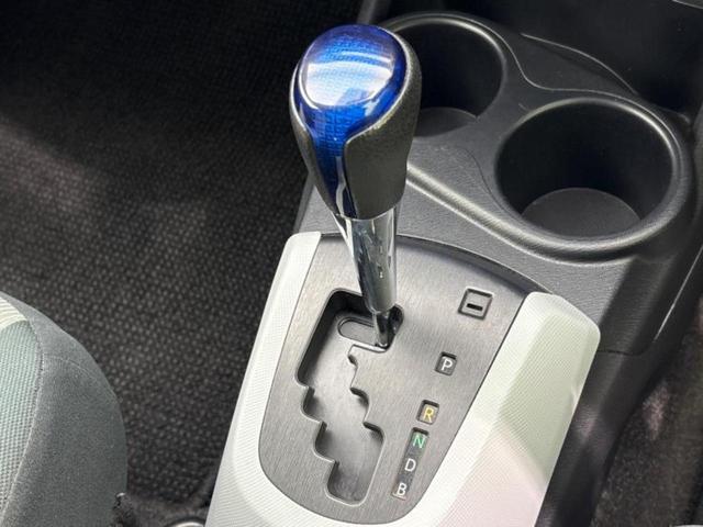 アクア Ｓ　新品タイヤ／保証書／純正　ＳＤナビ／ヘッドランプ　ＨＩＤ／Ｂｌｕｅｔｏｏｔｈ接続／ＥＢＤ付ＡＢＳ／横滑り防止装置／アイドリングストップ／ワンセグＴＶ／エアバッグ　運転席／エアバッグ　助手席（16枚目）