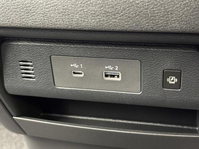 セレナ ４ＷＤ　ｅ－４ＯＲＣＥハイウェイスターＶ　保証書／純正　１２．３インチ　メモリーナビ／インテリジェントルームミラー／エマージェンシーブレーキ／両側電動スライドドア／シートヒーター　全席／アラウンドビューモニター／車線逸脱防止支援システム（31枚目）