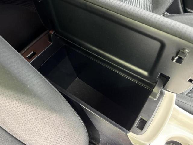 プリウス Ａ　純正エアロ／保証書／純正　９インチ　ＳＤナビ／衝突安全装置／車線逸脱防止支援システム／パーキングアシスト　自動操舵／ドライブレコーダー　社外／ヘッドランプ　ＬＥＤ／Ｂｌｕｅｔｏｏｔｈ接続　フルエアロ（32枚目）