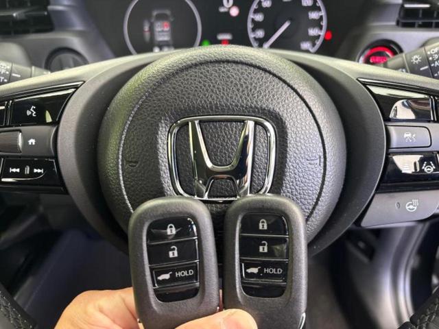 ヴェゼル ｅＨＥＶ　Ｚ　保証書／ディスプレイオーディオ＋ナビ９インチ／ホンダセンシング／シートヒーター　前席／車線逸脱防止支援システム／電動バックドア／ドライブレコーダー　前後／ヘッドランプ　ＬＥＤ　衝突被害軽減システム（40枚目）