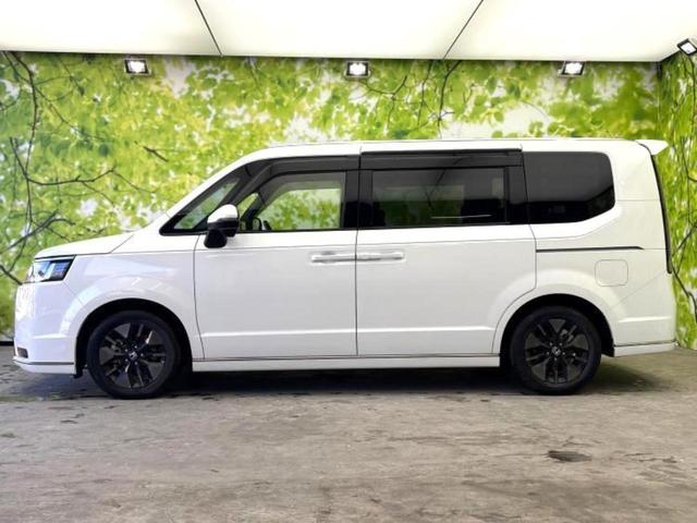 ステップワゴン ｅＨＥＶスパーダ　新品タイヤ／保証書／純正　１１インチ　ナビ／ホンダセンシング／両側電動スライドドア／シートヒーター／マルチビューカメラシステム／車線逸脱防止支援システム／電動バックドア／ドライブレコーダー　社外（2枚目）