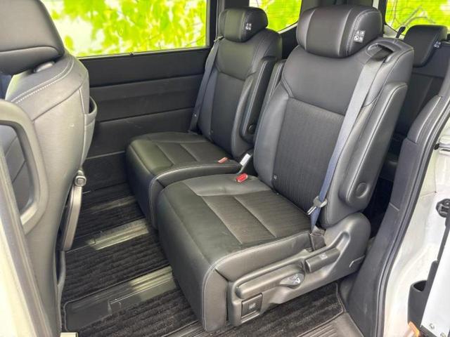 ステップワゴン ｅＨＥＶスパーダ　新品タイヤ／保証書／純正　１１インチ　ナビ／ホンダセンシング／両側電動スライドドア／シートヒーター／マルチビューカメラシステム／車線逸脱防止支援システム／電動バックドア／ドライブレコーダー　社外（7枚目）