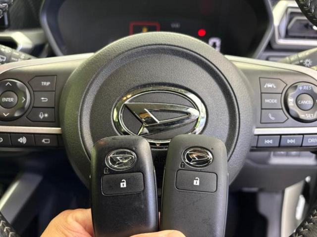 �ԑI�тɂ͂��Y�݂������̂ł��I��̓I�ȍw���܂ł͌������Ă��Ȃ����ǎԂ͋C�ɂȂ�Ƃ������q�l���劽�}�ł��I���񒆌Îԍw���̑����̂���`���������Ă��������I