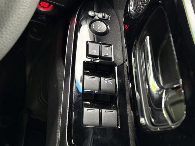 Ｎ－ＢＯＸカスタム Ｌ　保証書／純正　ＳＤナビ／ホンダセンシング／電動スライドドア／シートヒーター　運転席／車線逸脱防止支援システム／ヘッドランプ　ＬＥＤ／ＵＳＢジャック／Ｂｌｕｅｔｏｏｔｈ接続／ＥＴＣ／ＥＢＤ付ＡＢＳ（32枚目）