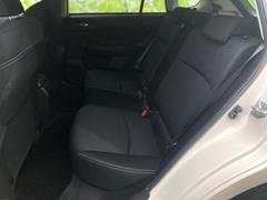 ＷＥＣＡＲＳでは各商談席に大型モニターをご用意しております！見やすい大画面でゆったりと全国の在庫をご覧いただけます！是非ご来店お待ちしております！ 7