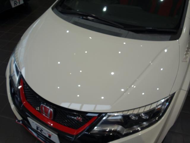 シビック タイプＲ　７５０台限定車　ｂｒｅｍｂｏ製キャリパー　ＴＹＰＥＲ専用シート　ＬＥＤヘッドライト　クルーズコントロール（11枚目）