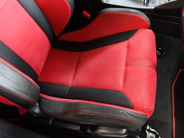 シビック タイプＲ　７５０台限定車　ｂｒｅｍｂｏ製キャリパー　ＴＹＰＥＲ専用シート　ＬＥＤヘッドライト　クルーズコントロール（27枚目）