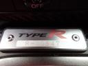 タイプＲ　７５０台限定車　ｂｒｅｍｂｏ製キャリパー　ＴＹＰＥＲ専用シート　ＬＥＤヘッドライト　クルーズコントロール（37枚目）