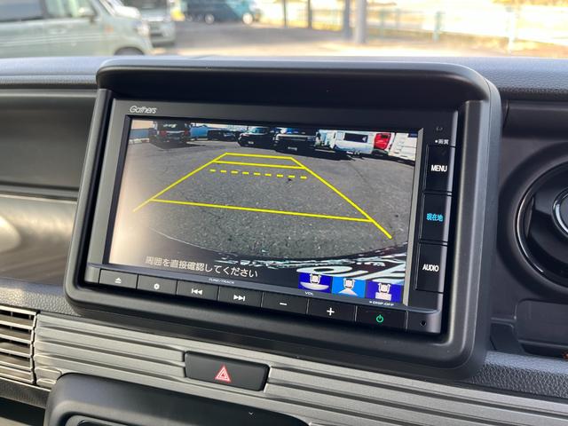 Ｎ－ＶＡＮ＋スタイル ファン・ターボホンダセンシング　軽キャンパー仕様　ポータブル電源仕様　運転席回転シート　ベッドマット　テーブル　ＬＥＤ照明　ホンダセンシング　純正ＳＤナビ　バックカメラ　ＥＴＣ　ドライブレコーダー（4枚目）