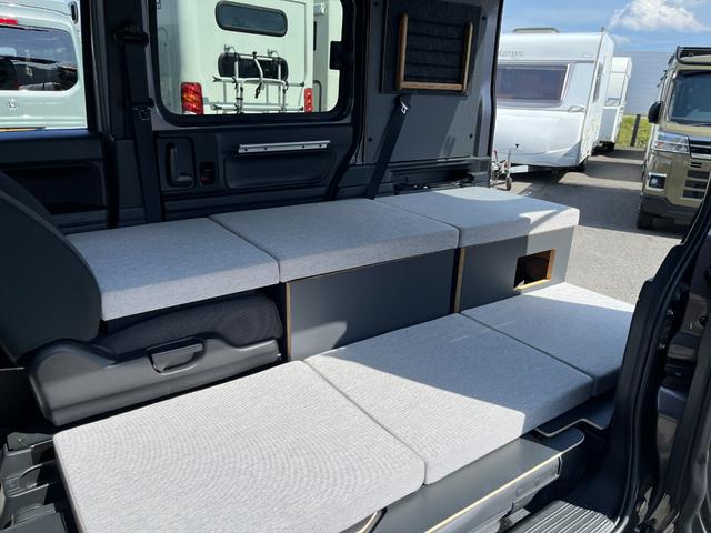 Ｎ－ＶＡＮ＋スタイル ファン・ターボホンダセンシング　軽キャンパー仕様　ポータブル電源仕様　運転席回転シート　ベッドマット　テーブル　ＬＥＤ照明　ホンダセンシング　純正ＳＤナビ　バックカメラ　ＥＴＣ　ドライブレコーダー（9枚目）