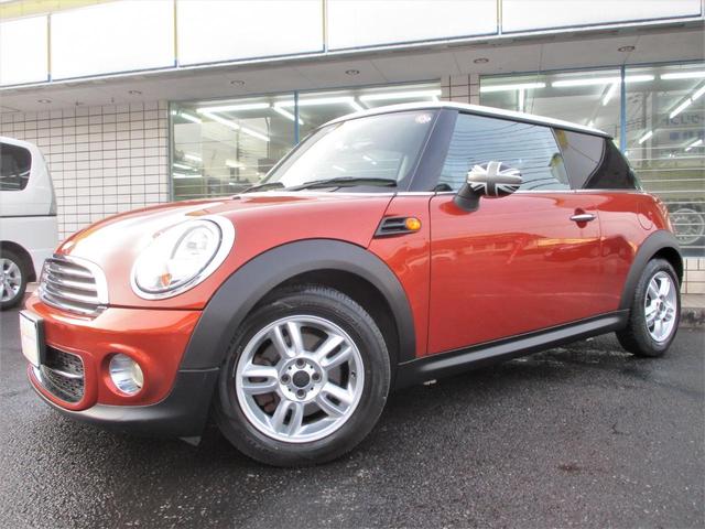 ＭＩＮＩ クーパー　／後期型／走行距離６１，０００ｋｍ／純正１５ＡＷ／フォグ／ＡＵＴＯエアコン／本革巻ステア／マニュアルモード／純正オーディオ／ＡＵＸ接続可／ＥＴＣ／キーレス／プッシュスタート／タイミングチェーン（47枚目）