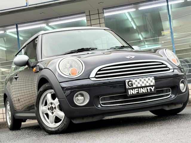 ＭＩＮＩ クーパー　クラブマン　／記録簿／走行距離３９０００ｋｍ／車検：２年付／社外ナビ／ワンセグ／ＥＴＣ／本革巻ステアリング／パドルシフト／ＡＵＴＯエアコン／マニュアルモード／タイミングチェーン（2枚目）
