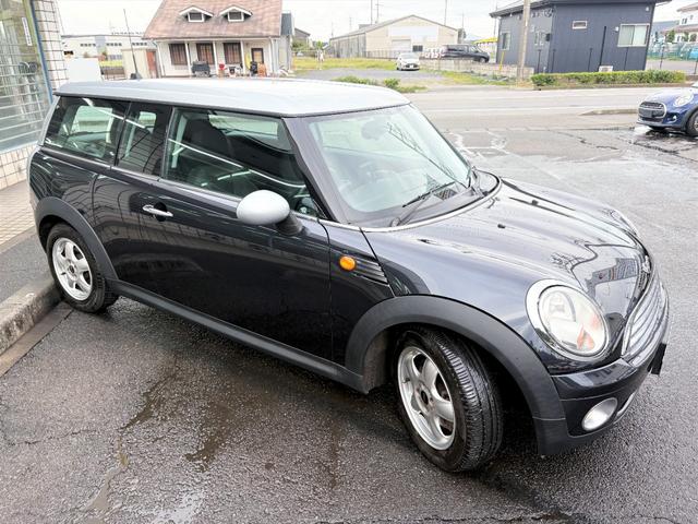 ＭＩＮＩ クーパー　クラブマン　／記録簿／走行距離３９０００ｋｍ／車検：２年付／社外ナビ／ワンセグ／ＥＴＣ／本革巻ステアリング／パドルシフト／ＡＵＴＯエアコン／マニュアルモード／タイミングチェーン（44枚目）