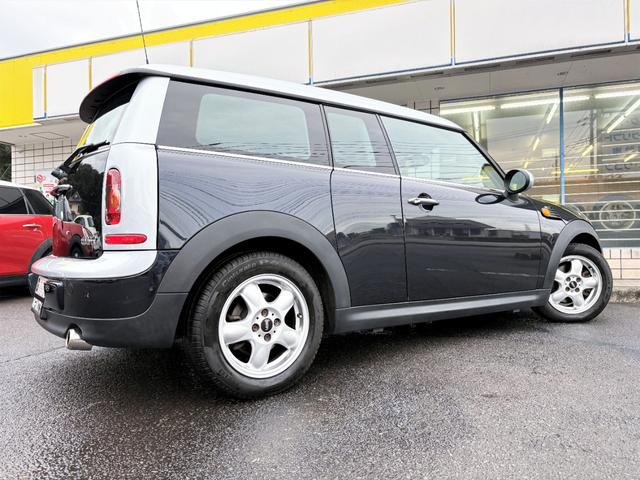 ＭＩＮＩ クーパー　クラブマン　／記録簿／走行距離３９０００ｋｍ／車検：２年付／社外ナビ／ワンセグ／ＥＴＣ／本革巻ステアリング／パドルシフト／ＡＵＴＯエアコン／マニュアルモード／タイミングチェーン（52枚目）