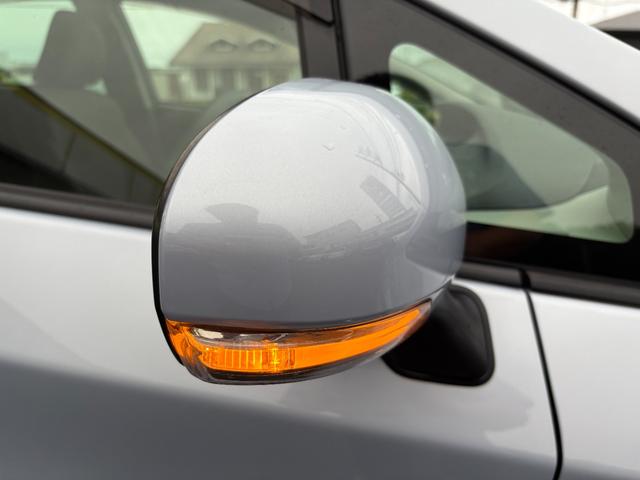 プリウス Ｓ　／寒冷地仕様車／車検：２年付／イクリプスナビ／Ｂｌｕｅｔｏｏｔｈ接続／フルセグ視聴／ＤＶＤ再生／ミュージックサーバー／社外１５ＡＷ／スマートキー／ＡＵＴＯエアコン／タイミングチェーン（32枚目）