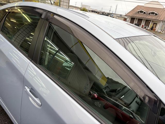 プリウス Ｓ　／寒冷地仕様車／車検：２年付／イクリプスナビ／Ｂｌｕｅｔｏｏｔｈ接続／フルセグ視聴／ＤＶＤ再生／ミュージックサーバー／社外１５ＡＷ／スマートキー／ＡＵＴＯエアコン／タイミングチェーン（34枚目）