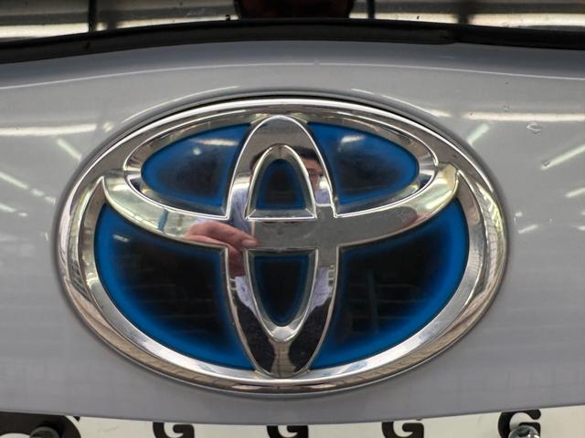プリウス Ｓ　／寒冷地仕様車／車検：２年付／イクリプスナビ／Ｂｌｕｅｔｏｏｔｈ接続／フルセグ視聴／ＤＶＤ再生／ミュージックサーバー／社外１５ＡＷ／スマートキー／ＡＵＴＯエアコン／タイミングチェーン（38枚目）