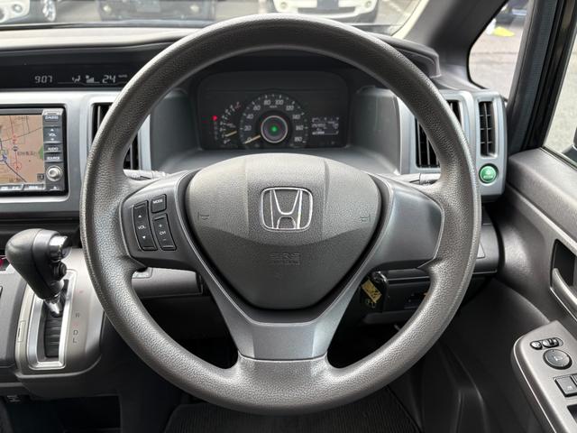 ステップワゴン G HIDエディション /特別仕様車/車検:2年付/両側電動スライドドア/フリップダウンモニター/純正ナビ/バックカメラ/ワンセグ/DVD再生/社外18AW/HID/ETC/AUTOエアコン/タイミングチェーン(31枚目)