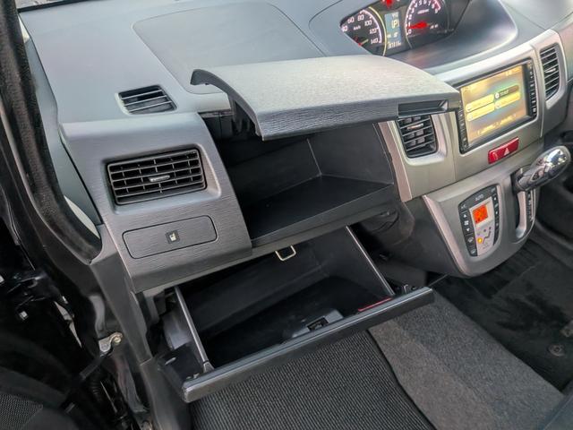 ムーヴ カスタム　Ｘリミテッド　／車検令和９年１月／前後ドライブレコーダー／純正ナビ／バックカメラ／Ｂｌｕｅｔｏｏｔｈ／ワンセグ／純正１４ＡＷ／ＨＩＤヘッドライト／フロントフォグ／ＡＵＴＯエアコン／タイミングチェーン（31枚目）