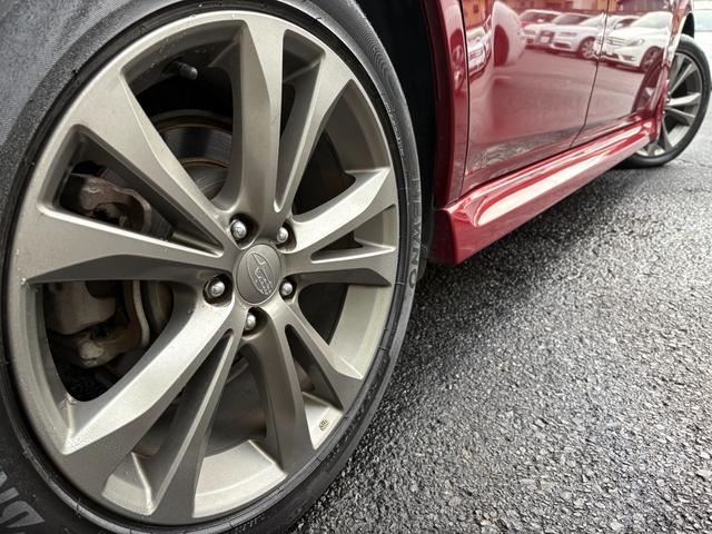 レガシィツーリングワゴン 2.5i Bスポーツアイサイト Gパッケージ /後期型/特別仕様車/4WD/アイサイト/車検:2年付/電動シート+ハーフレザー/カロッツェリアナビ/バックカメラ/Bluetooth/フルセグ/純正17AW/HIDヘッドライト/ETC/Tチェーン(16枚目)