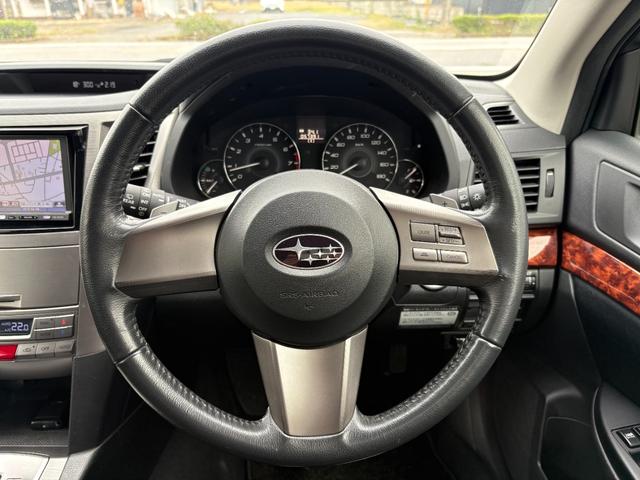 レガシィツーリングワゴン 2.5iアイサイト /車検:2年付/走行57000km/4WD/アイサイト/電動シート/カロッツェリアナビ/バックカメラ/フルセグ/純17インチアルミ/HID/ETC/スマキー/革巻ステア/パドルシフト/AUTOエアコン(29枚目)