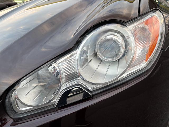 XF 3.0プレミアムラグジュアリー /走行距離51000km/車検:2年付/サンルーフ/本革電動シート/シートヒーター&エアコン/ステアリングヒーター/純正ナビ/バックカメラ/ETC/スマートキー/パドルシフト/純正18AW/HID(15枚目)