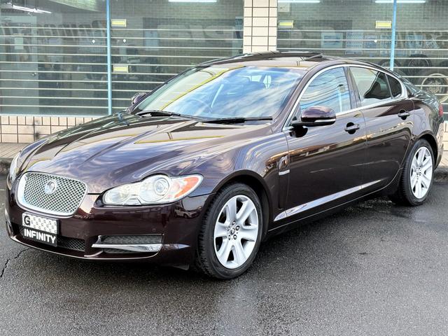 XF 3.0プレミアムラグジュアリー /走行距離51000km/車検:2年付/サンルーフ/本革電動シート/シートヒーター&エアコン/ステアリングヒーター/純正ナビ/バックカメラ/ETC/スマートキー/パドルシフト/純正18AW/HID(23枚目)