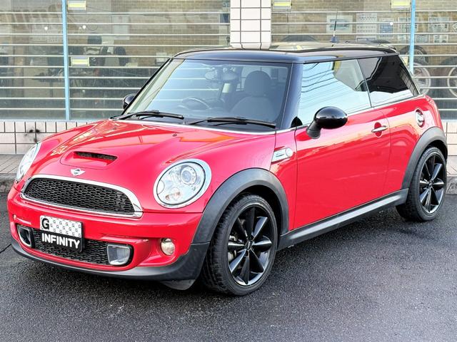 MINI クーパーS /後期型/ターボ/走行61000km/前後ドライブレコーダー/supersprintマフラー/純正17AW/プロジェクターHID/社外D型革巻ステアリング/パドルシフト/タイミングチェーン(23枚目)
