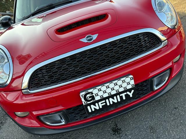 MINI クーパーS /後期型/ターボ/走行61000km/前後ドライブレコーダー/supersprintマフラー/純正17AW/プロジェクターHID/社外D型革巻ステアリング/パドルシフト/タイミングチェーン(36枚目)