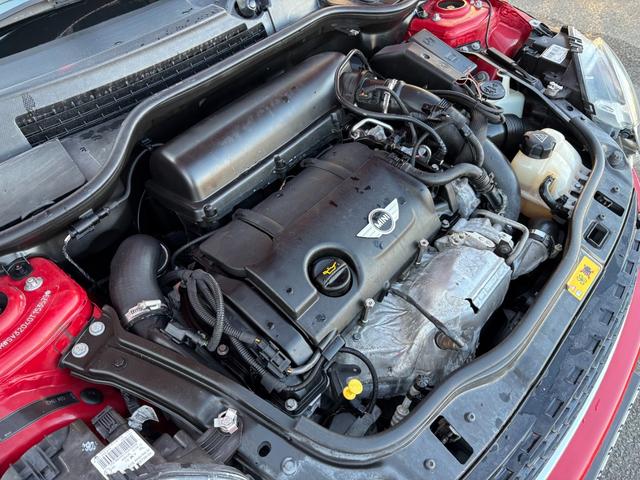 MINI クーパーS /後期型/ターボ/走行61000km/前後ドライブレコーダー/supersprintマフラー/純正17AW/プロジェクターHID/社外D型革巻ステアリング/パドルシフト/タイミングチェーン(40枚目)