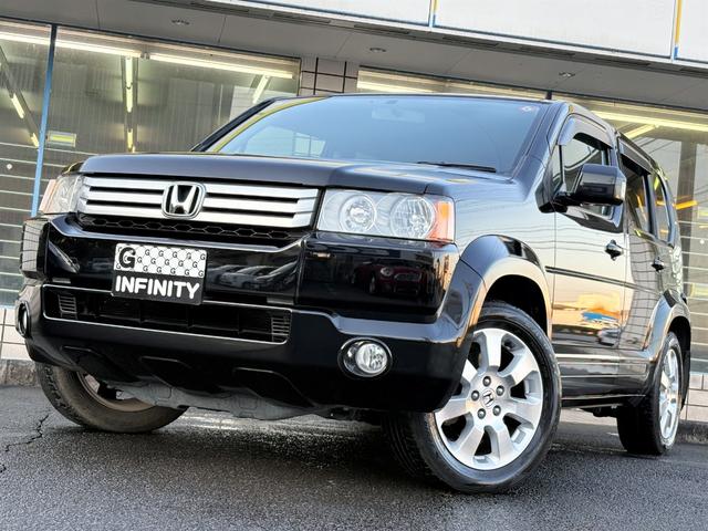 クロスロード HDDナビエディション /特別仕様車/車検:2年付/3列シート7人乗/純正ナビ/バックカメラ/DVD再生/ミュージックサーバー/純正17AW/HIDヘッドライト/ETC/革巻ステアリング/AUTOエアコン/タイミングチェーン(5枚目)