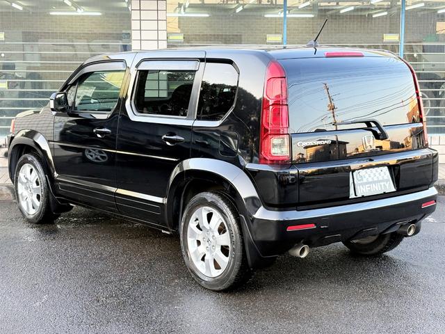 クロスロード HDDナビエディション /特別仕様車/車検:2年付/3列シート7人乗/純正ナビ/バックカメラ/DVD再生/ミュージックサーバー/純正17AW/HIDヘッドライト/ETC/革巻ステアリング/AUTOエアコン/タイミングチェーン(13枚目)