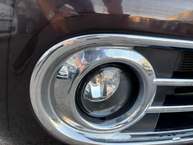 キューブ アクシス　／後期／車検：２年付／特別仕様車／専用本革シート／専用革巻ステアリング／専用１６ＡＷ／専用フロントグリル／純正ナビ／バックカメラ／フルセグ／ＨＩＤヘッドライト／ＥＴＣ／スマートキー／タイミングチェーン（33枚目）