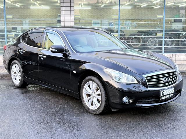 フーガ ２５０ＧＴ　／衝突被害軽減ブレーキ／レーダークルーズコントロール／電動シート／助手席オットマン電動シート／純ナビ／サイド＋バックカメラ／Ｂｌｕｅｔｏｏｔｈ／フルセグ／１８ＡＷ／ＨＩＤ／ＥＴＣ／スマキー／Ｔチェーン（12枚目）