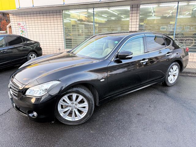 フーガ ２５０ＧＴ　／衝突被害軽減ブレーキ／レーダークルーズコントロール／電動シート／助手席オットマン電動シート／純ナビ／サイド＋バックカメラ／Ｂｌｕｅｔｏｏｔｈ／フルセグ／１８ＡＷ／ＨＩＤ／ＥＴＣ／スマキー／Ｔチェーン（46枚目）