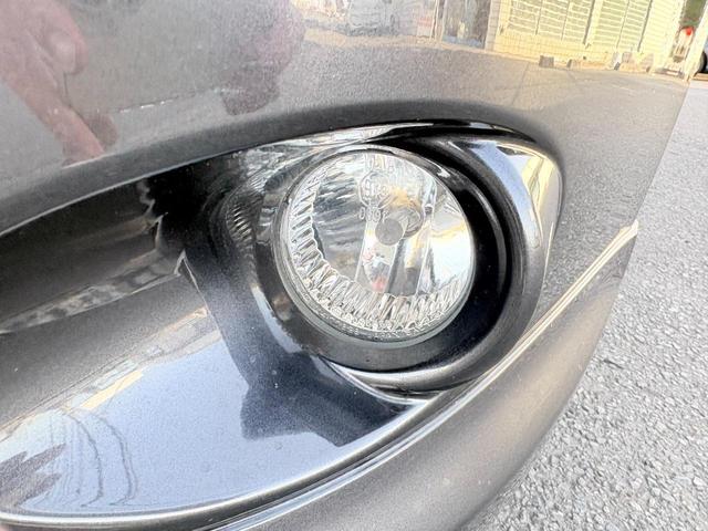 インプレッサ １５Ｓ　／車検：２年付／走行７６０００ｋｍ／５ＭＴ／ＧＲＢボンネット／純正１８ＡＷ／ＨＩＤヘッドライト／フォグ／ストラーダナビ／バックカメラ／ワンセグ／Ｂｌｕｅｔｏｏｔｈ／ＥＴＣ／革巻ステア／ＡＵＴＯエアコン（33枚目）