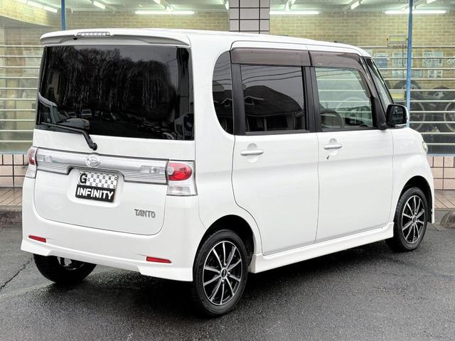 タント カスタムＸリミテッド　／左側電動スライドドア／カロッツェリアナビ／フルセグ／社外１４ＡＷ／ＨＩＤヘッドライト／Ｆフォグ／革調シートカバー／スマキー／ＡＵＴＯエアコン／Ｔチェーン（14枚目）