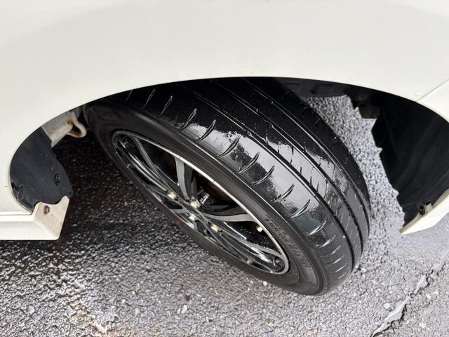 タント カスタムＸリミテッド　／左側電動スライドドア／カロッツェリアナビ／フルセグ／社外１４ＡＷ／ＨＩＤヘッドライト／Ｆフォグ／革調シートカバー／スマキー／ＡＵＴＯエアコン／Ｔチェーン（18枚目）