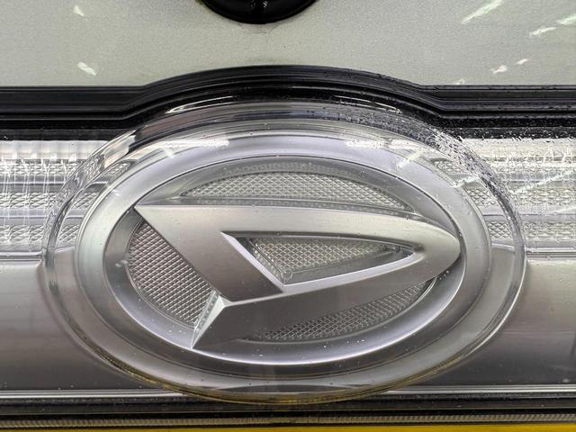 タント カスタムＸリミテッド　／左側電動スライドドア／カロッツェリアナビ／フルセグ／社外１４ＡＷ／ＨＩＤヘッドライト／Ｆフォグ／革調シートカバー／スマキー／ＡＵＴＯエアコン／Ｔチェーン（38枚目）