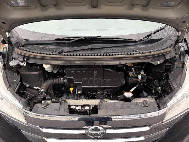 デイズ ハイウェイスターＸ　Ｖセレクション＋セーフティＩＩ　／特別仕様車／衝突軽減ブレーキ／アラウンドビューモニター／走行距離７６０００ｋｍ／純正ナビ／ワンセグ／純正１４ＡＷ／ＨＩＤヘッドライト／フォグ／ＡＵＴＯエアコン／Ｔチェーン（17枚目）