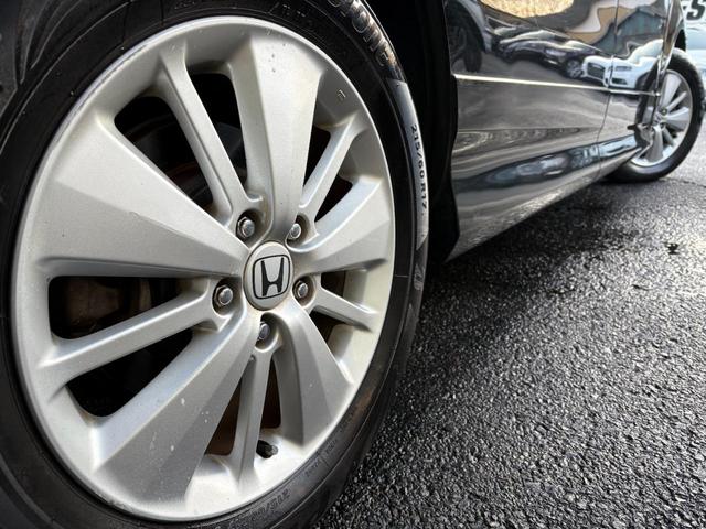 �����P�V�C���`�A���~�z�C�[������������Ă���܂���z�C�[���ɂ̓K���L�Y��u���[�L�_�X�g��������Ȃ��ƂĂ��L���C�ȏ�ԂƂȂ��Ă���܂���