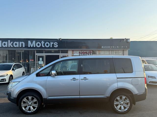 デリカD:5 シャモニー 4WD プレミア社1年保証付 両側パワースライドドア バックカメラ ETC 純正ナビ 地デジTV(9枚目)